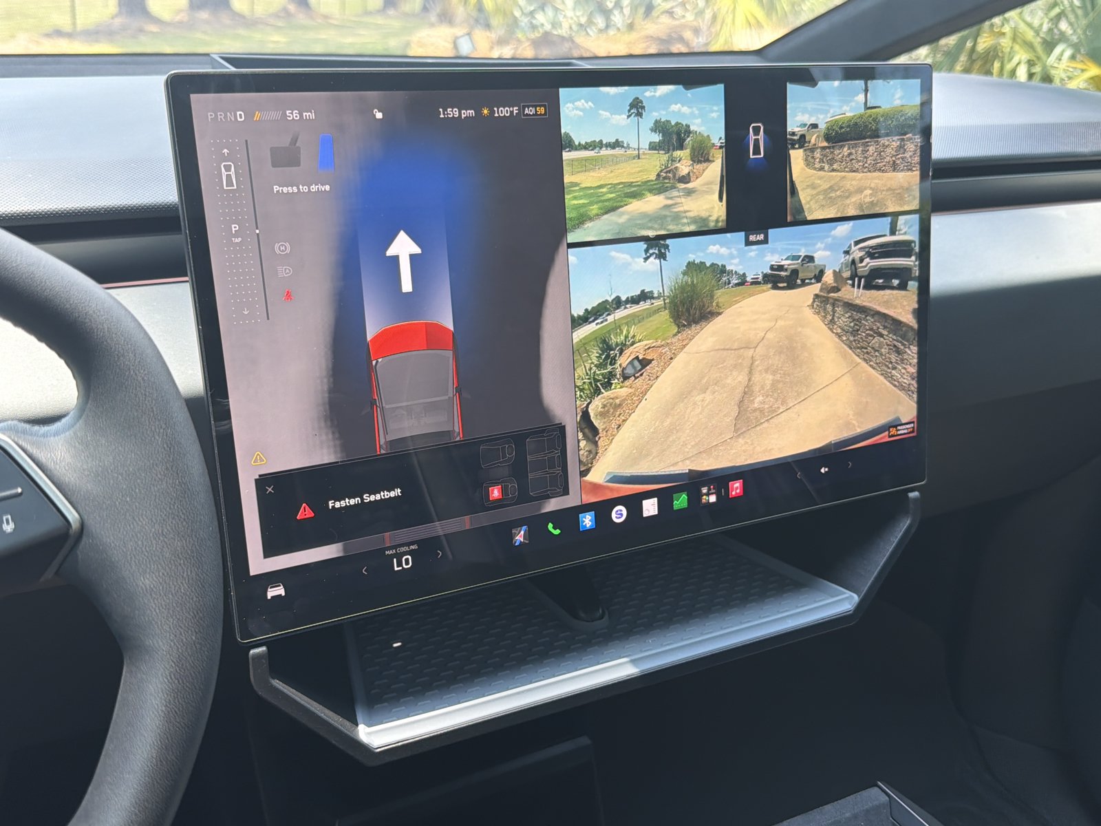 Used 2025 Tesla Cybertruck AWD Crew Cab image 38