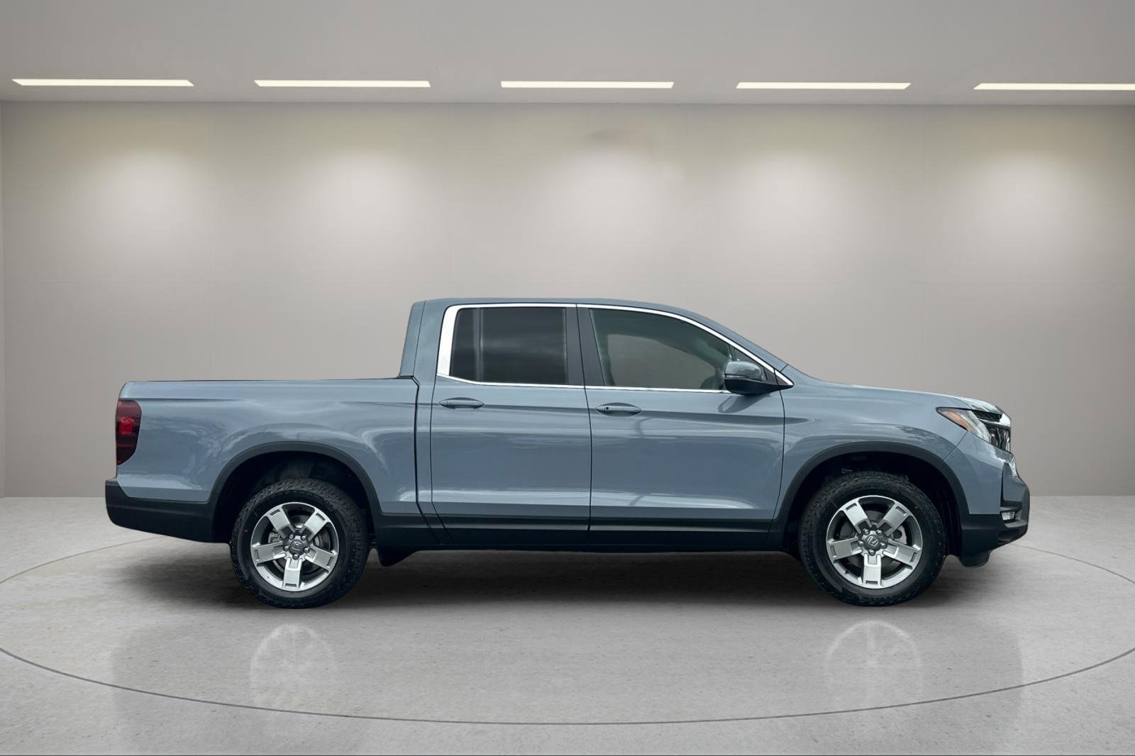 New 2026 Honda Ridgeline RTL image 2