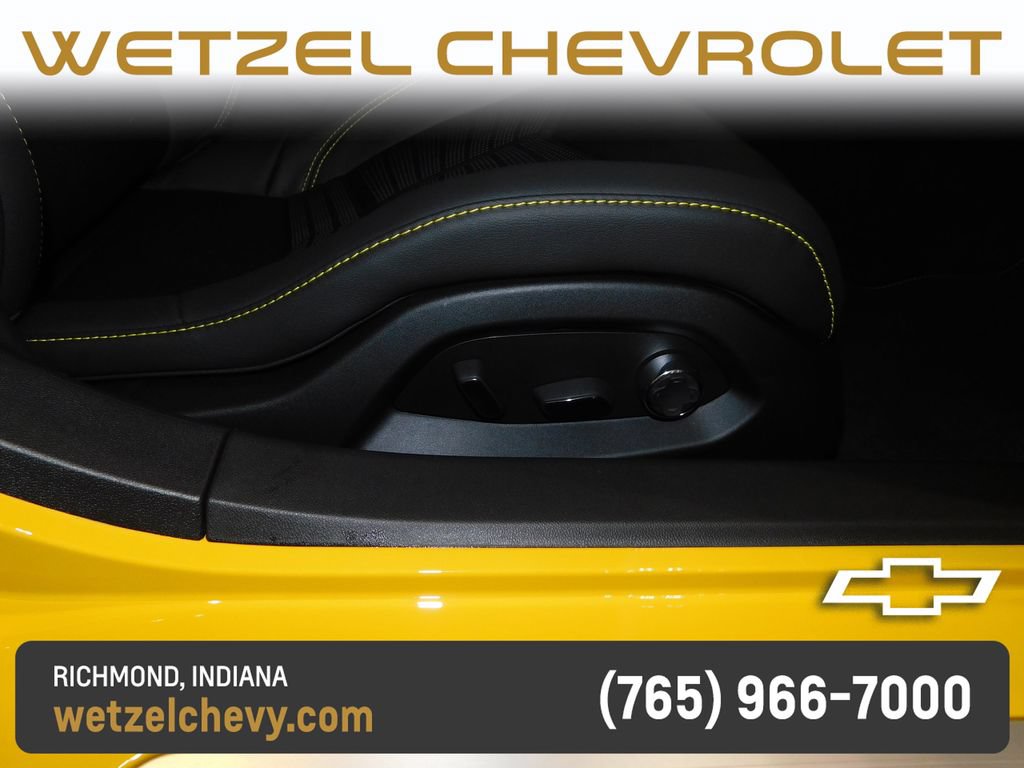 New 2027 Chevrolet Corvette Stingray Convertible w/ Z51 Performance Package RWD image 17