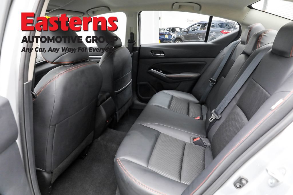 Used 2023 Nissan Altima 2.5 SR FWD image 23