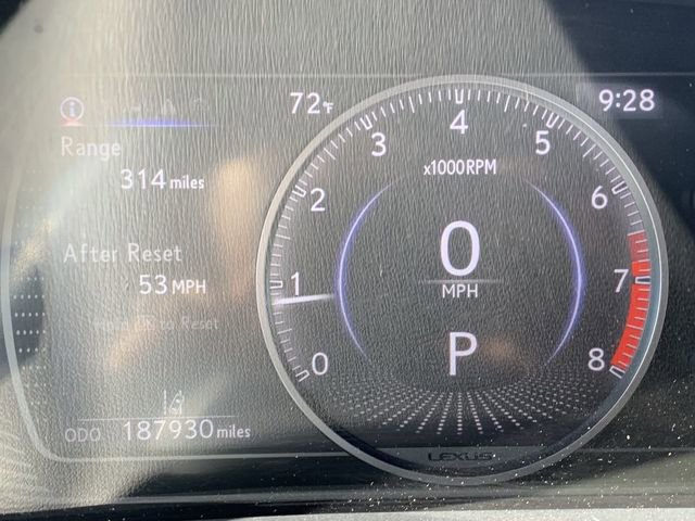 Used 2021 Lexus UX 200 w/ Premium Package image 20