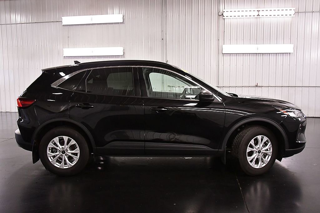 Used 2024 Ford Escape Active w/ Tech Pack #1 image 8