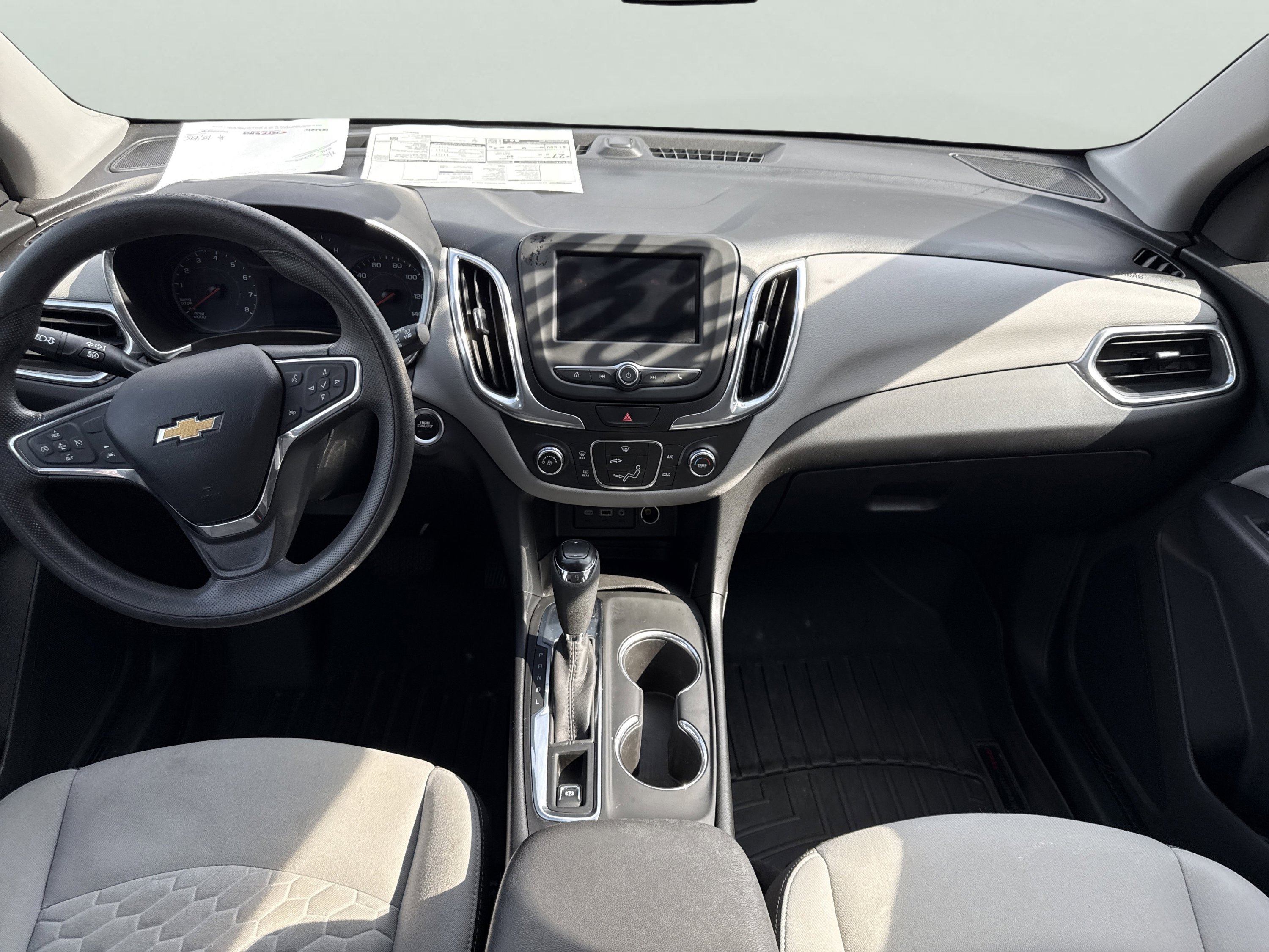 Used 2020 Chevrolet Equinox LS image 11