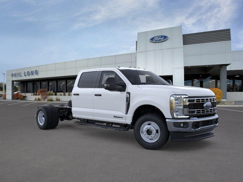 New 2026 Ford F350 XL w/ XL Chrome Package AWD/4WD image 7