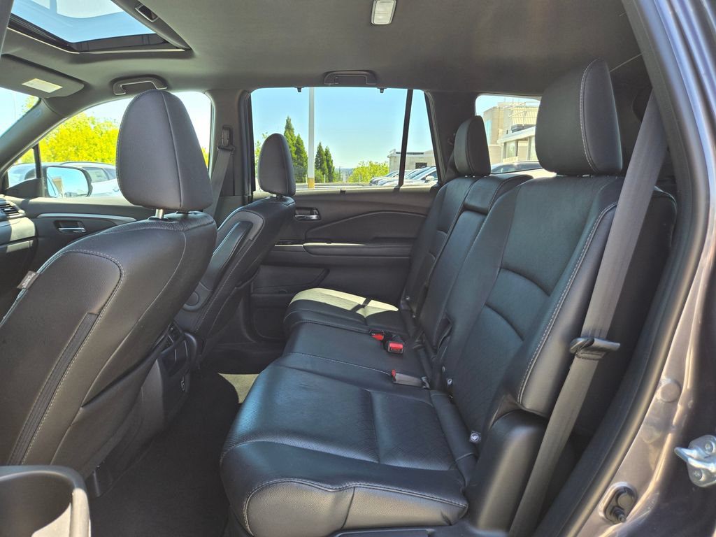 Used 2021 Honda Passport EX-L image 16