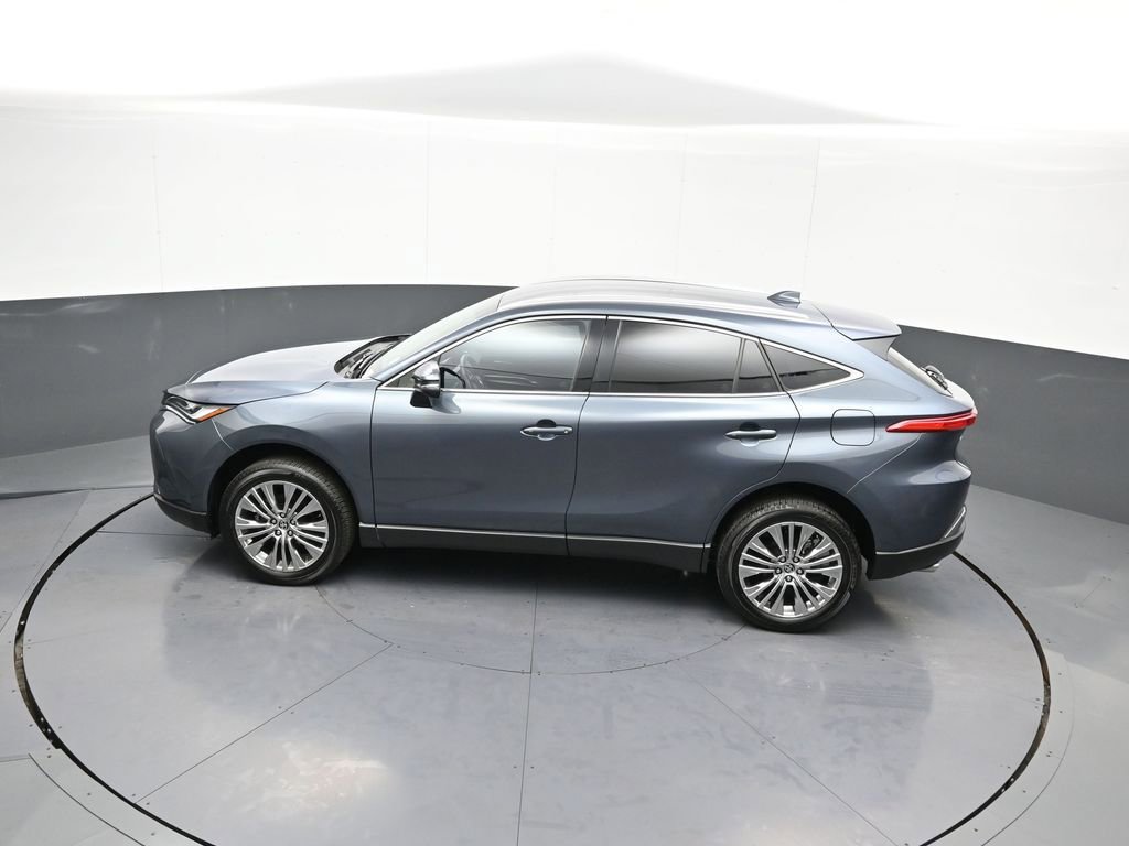 Certified 2024 Toyota Venza Limited image 40