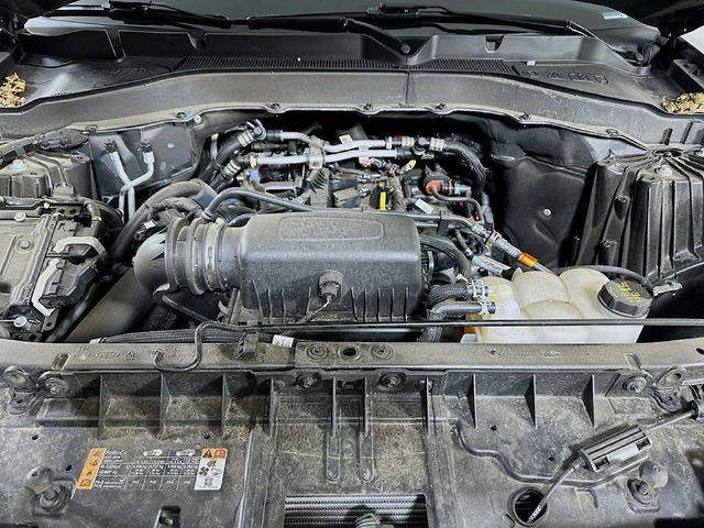 Certified 2024 Ford Explorer XLT w/ Equipment Group 202A AWD/4WD image 34