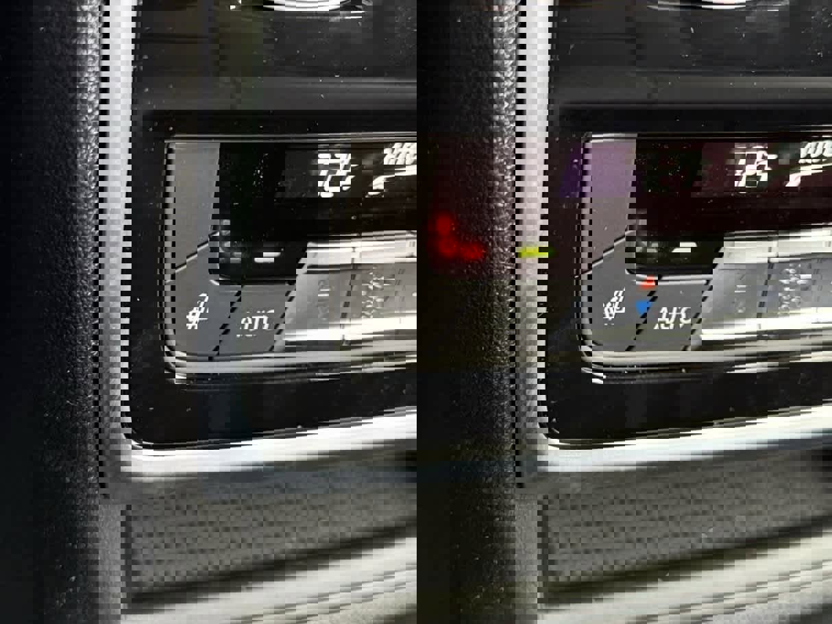 New 2026 BMW X5 xDrive40i w/ M Sport Package image 33