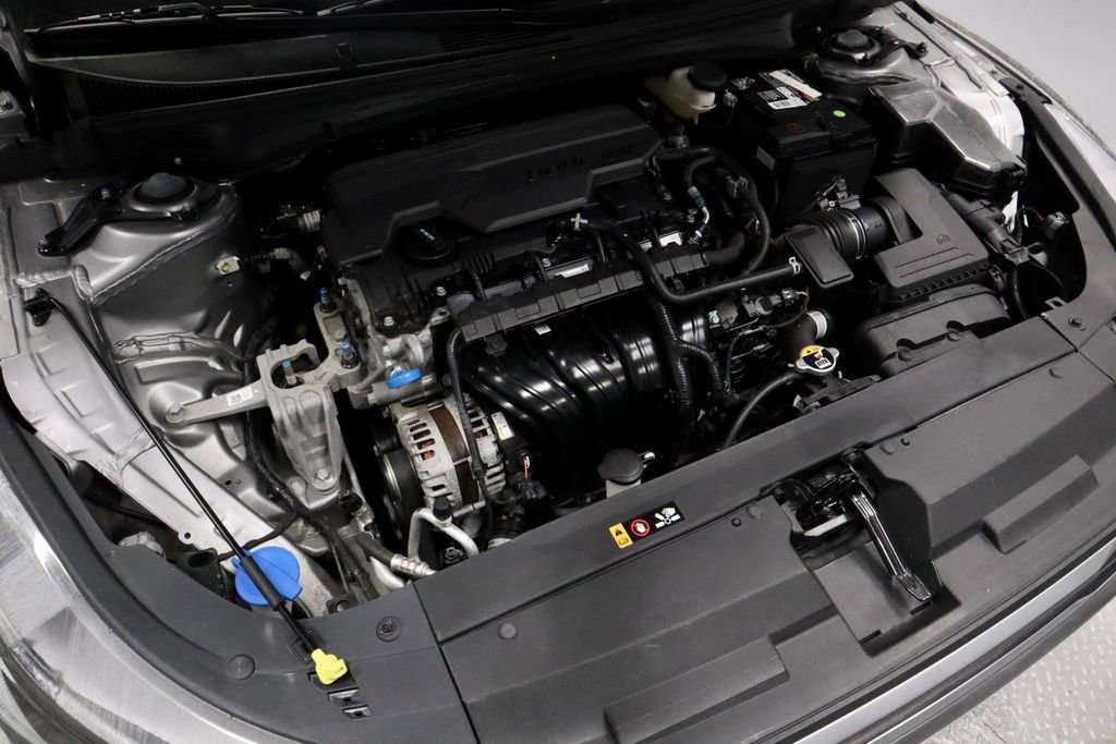 Used 2025 Kia K4 FWD image 15