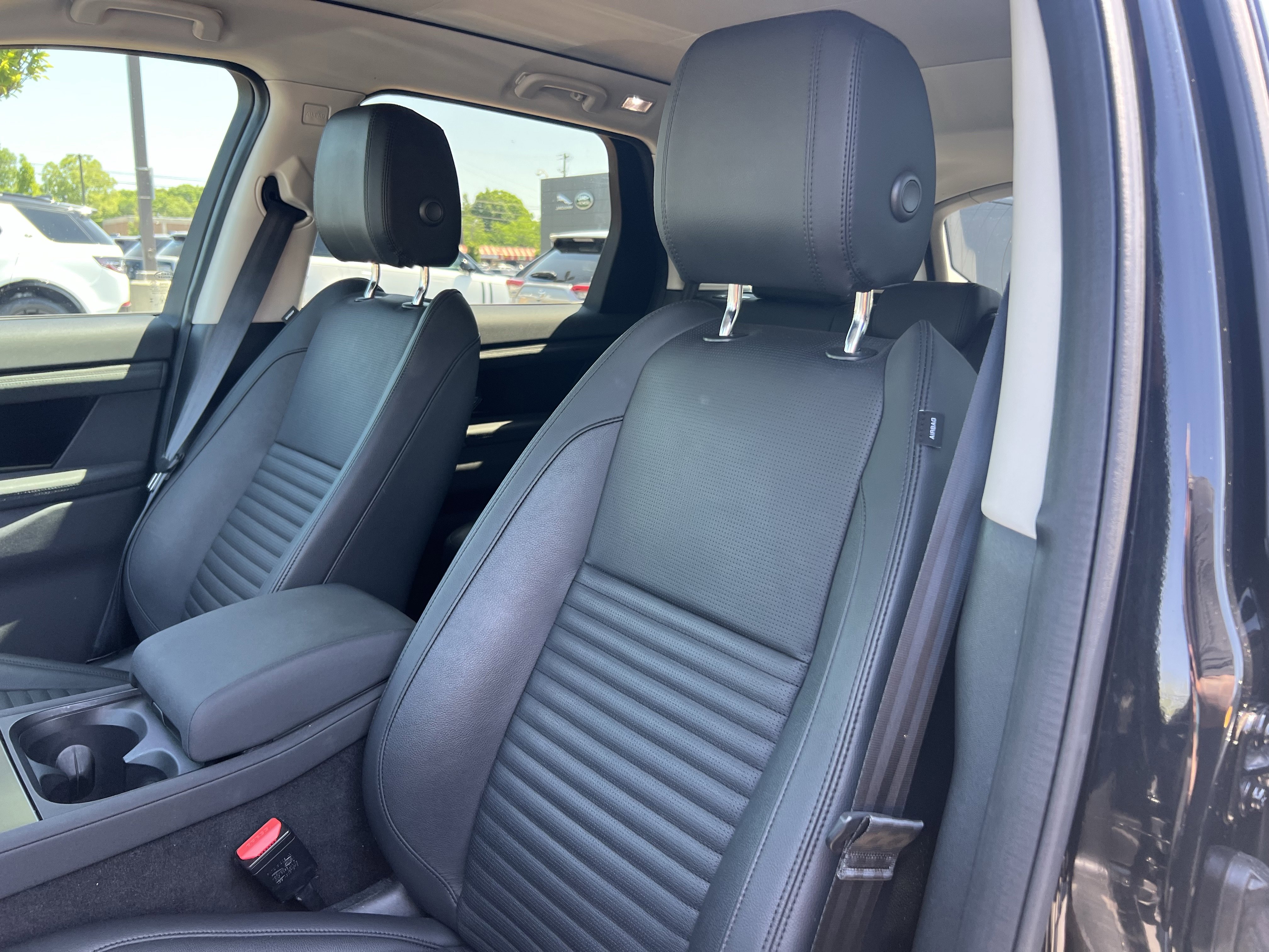 Certified 2025 Land Rover Discovery Sport S AWD/4WD image 15