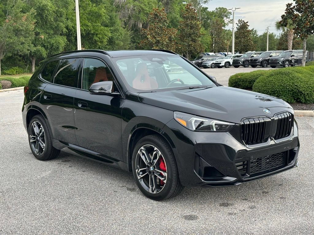 Certified 2026 BMW X1 M35i w/ Technology Package AWD/4WD image 7