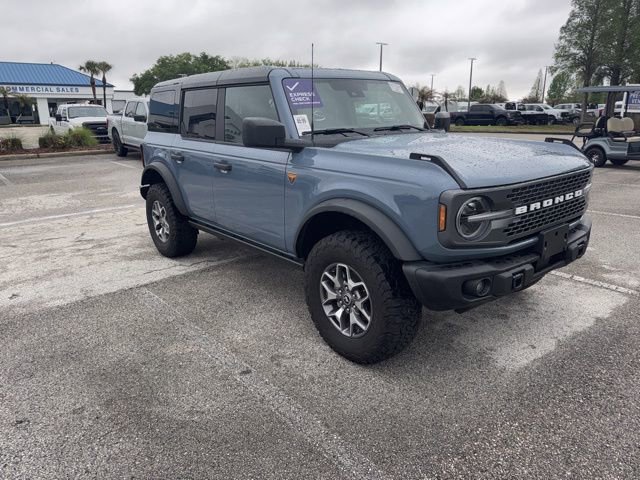 Used 2025 Ford Bronco Badlands image 3