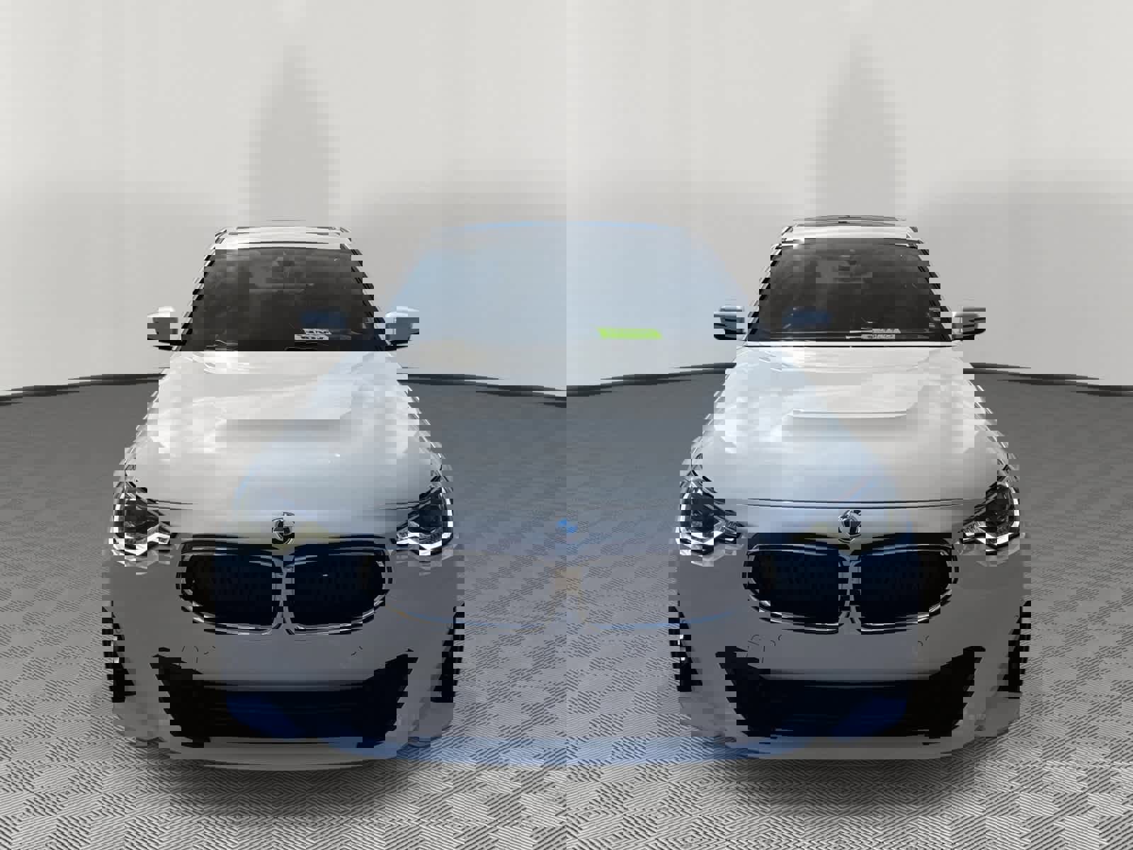 Used 2023 BMW 230i Coupe w/ Premium Package image 2