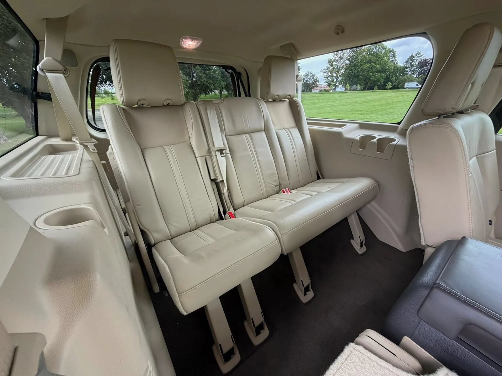Used 2015 Lincoln Navigator L 4WD w/ Equipment Group 101A Reserve image 51
