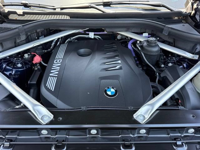 Certified 2024 BMW X5 sDrive40i w/ M Sport Package RWD image 33