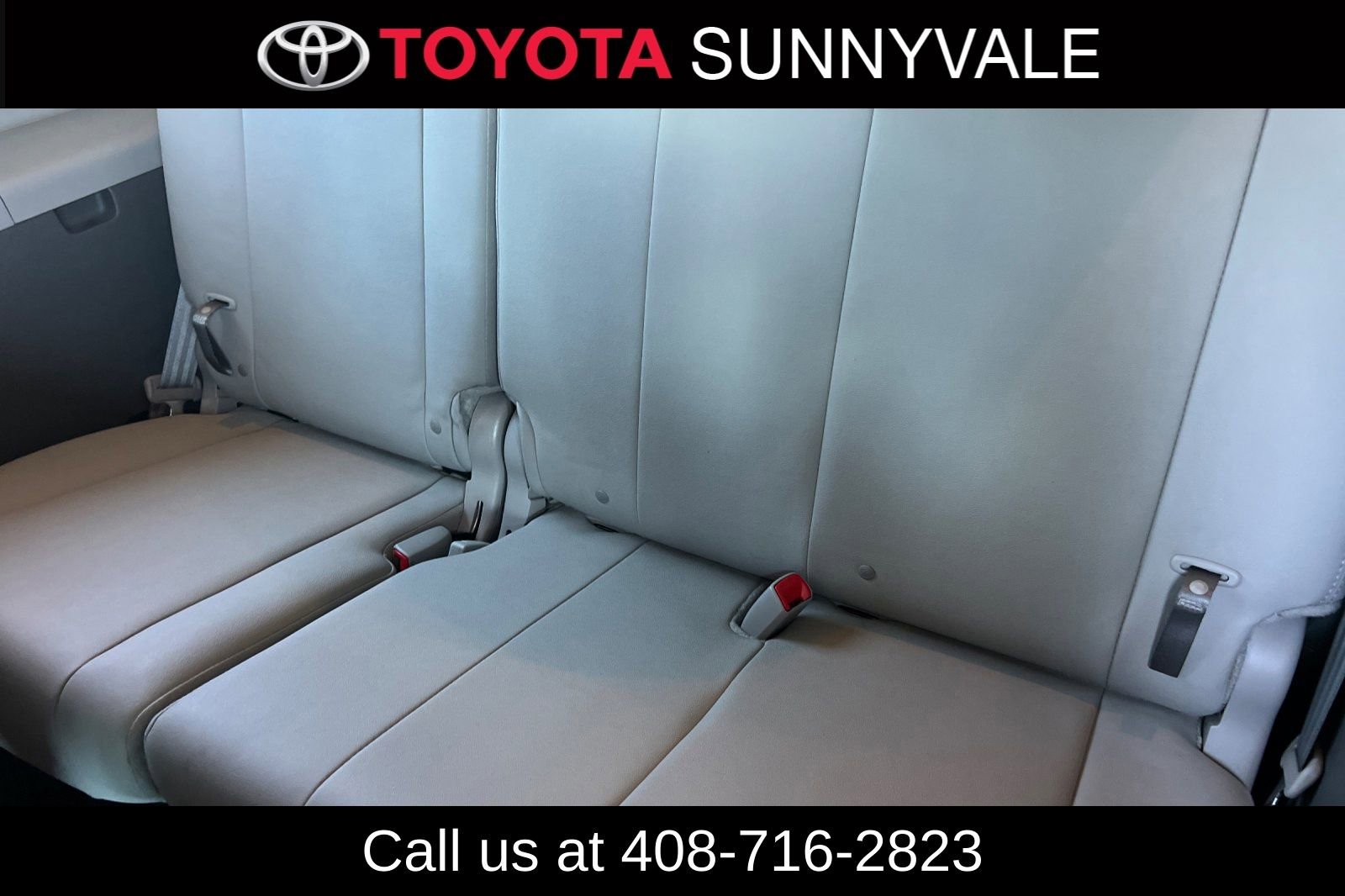 Used 2017 Toyota Sienna XLE w/ XLE Navigation Package FWD image 19