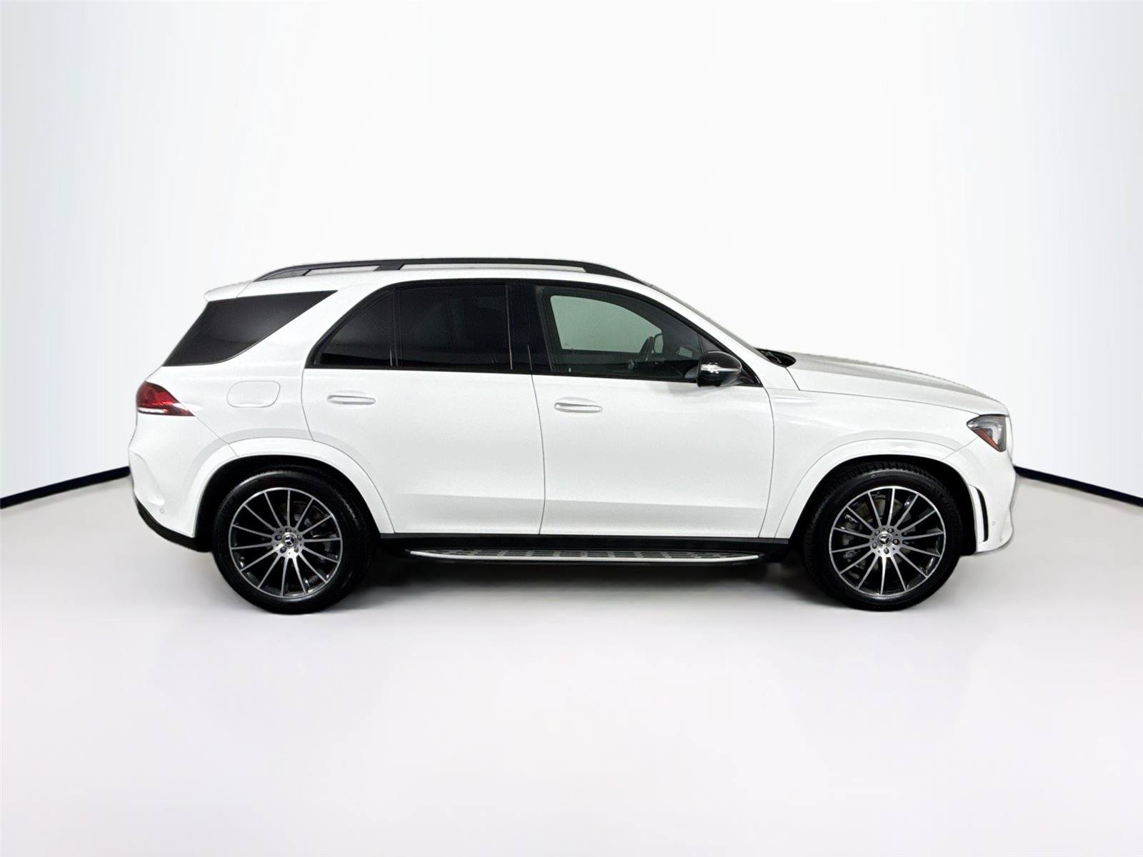 Used 2021 Mercedes-Benz GLE 450 4MATIC image 11