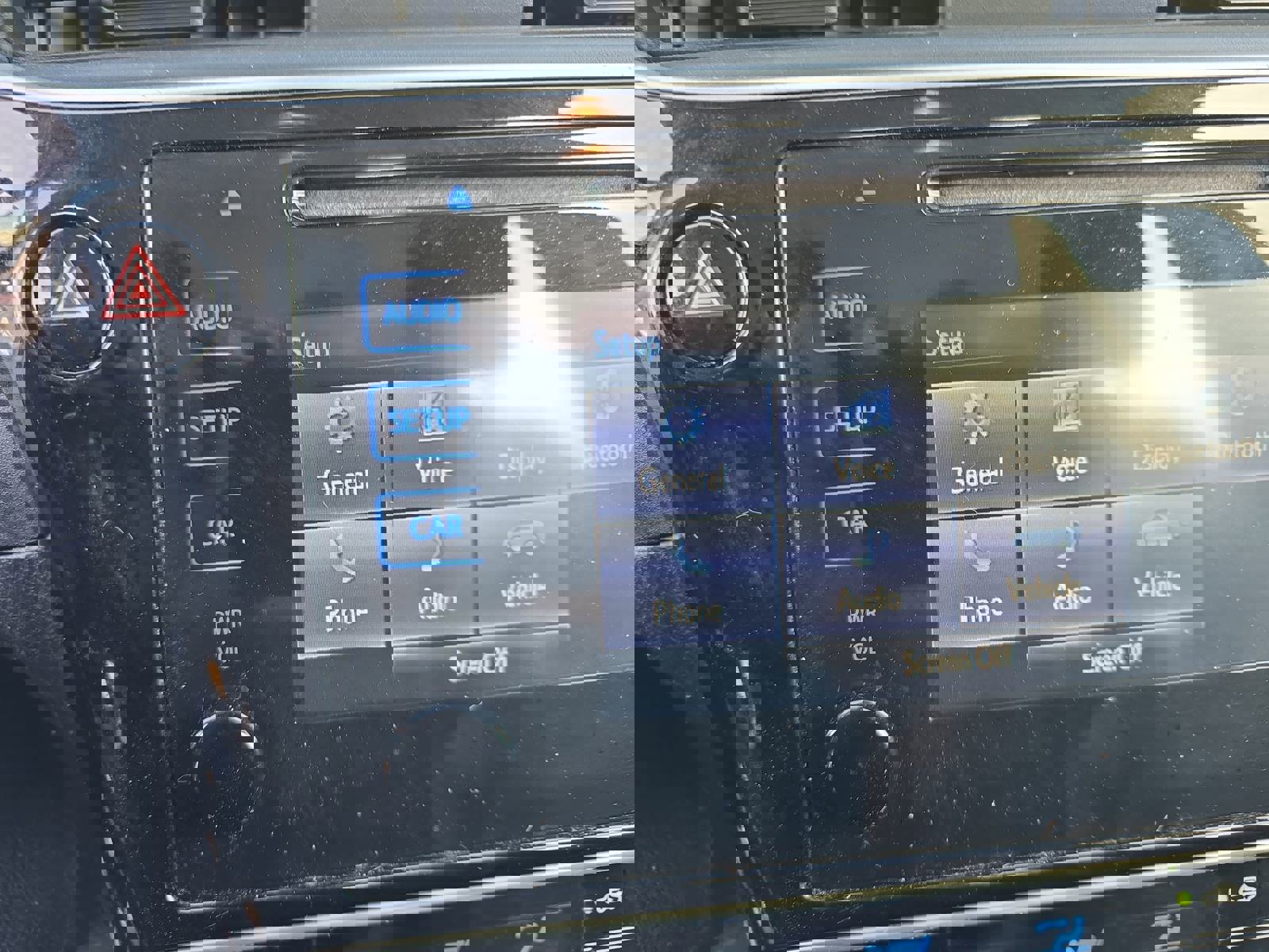 Used 2017 Toyota Corolla L image 24