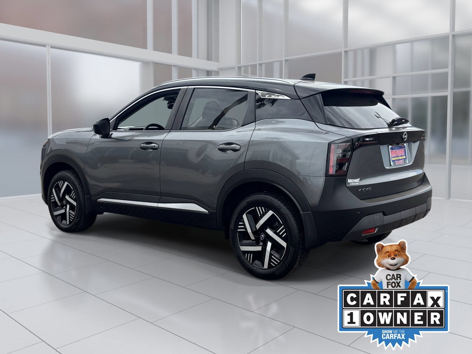 Certified 2026 Nissan Kicks SV FWD image 4