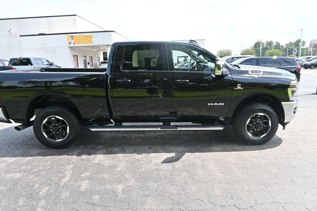 Used 2025 RAM 2500 Laramie AWD/4WD image 19