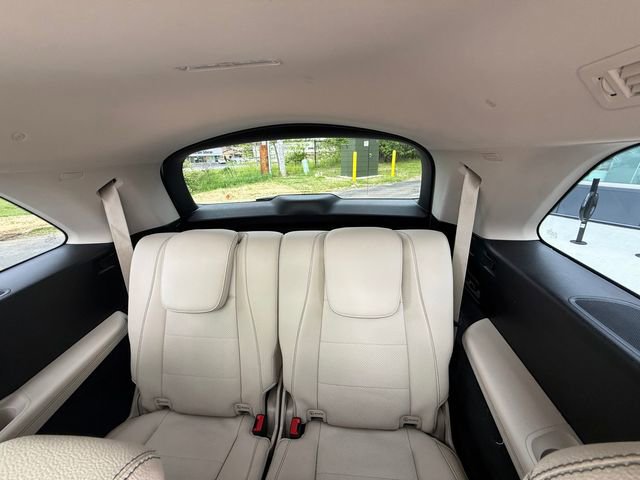 Used 2022 Mercedes-Benz GLS 450 4MATIC image 30