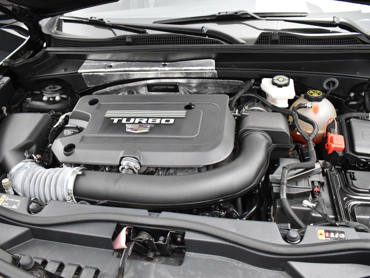 Used 2023 Cadillac XT4 Sport w/ Driver Assist Package image 31