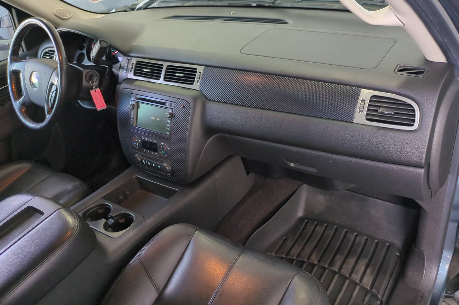 Used 2011 Chevrolet Silverado 2500 LTZ w/ LTZ Plus Package AWD/4WD image 18