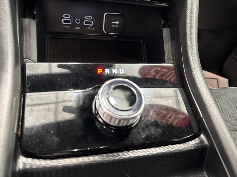 Used 2025 Jeep Grand Cherokee Altitude AWD/4WD image 33