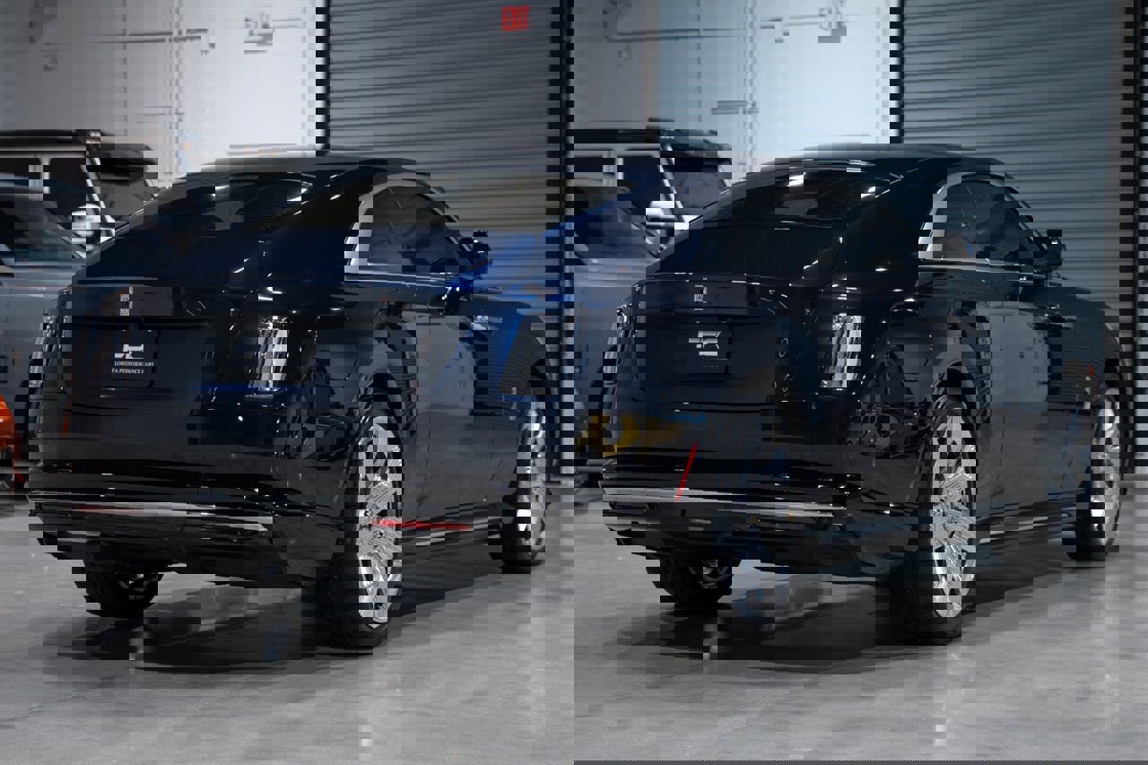 Used 2024 Rolls-Royce Spectre w/ Spectre Launch Package image 15