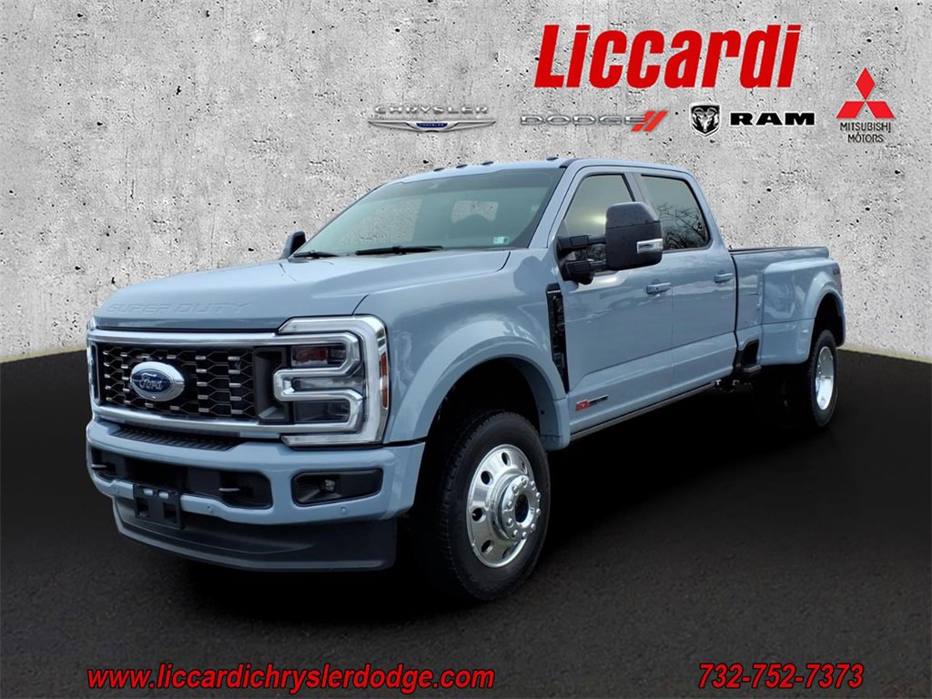 Used 2026 Ford F450 Platinum image 3
