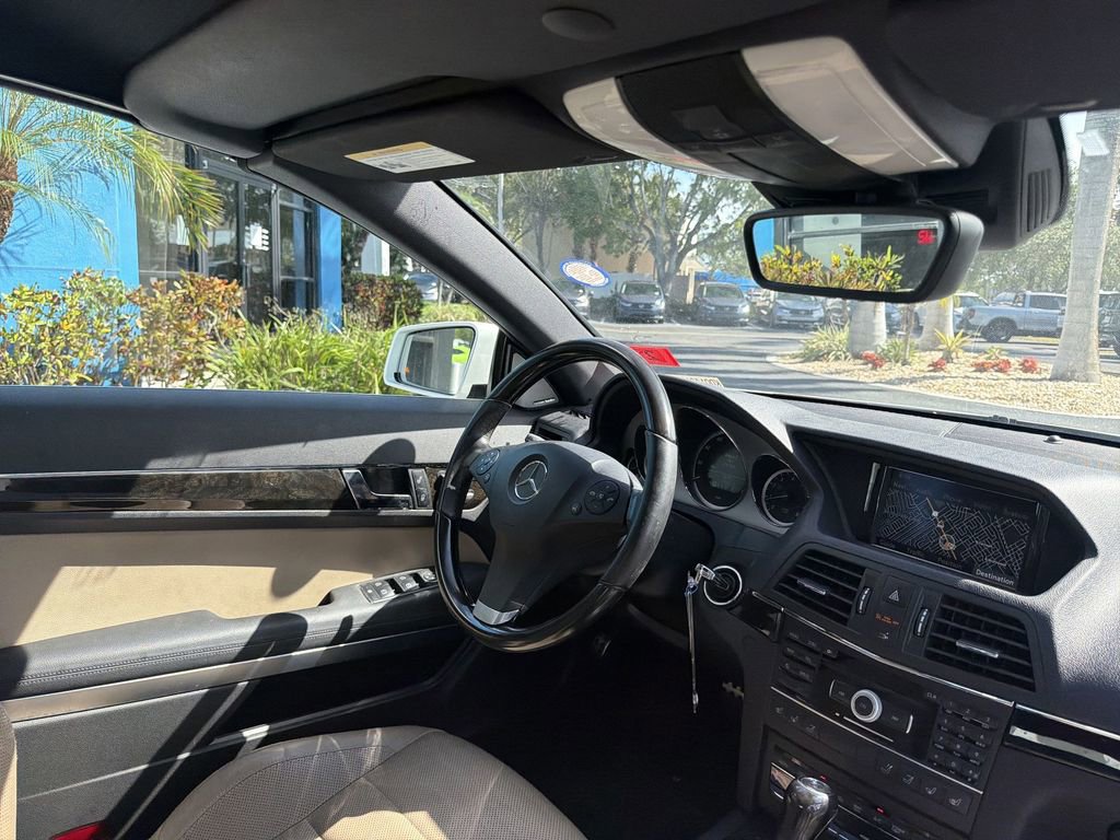 Used 2011 Mercedes-Benz E 350 Cabriolet image 10