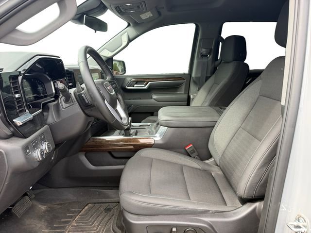Used 2024 GMC Sierra 1500 Elevation w/ Preferred Package image 5