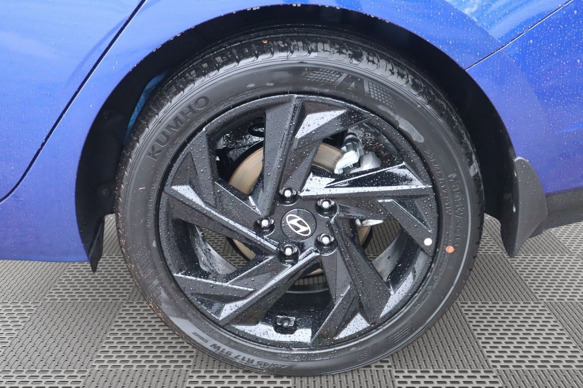 New 2026 Hyundai Elantra Sport image 5