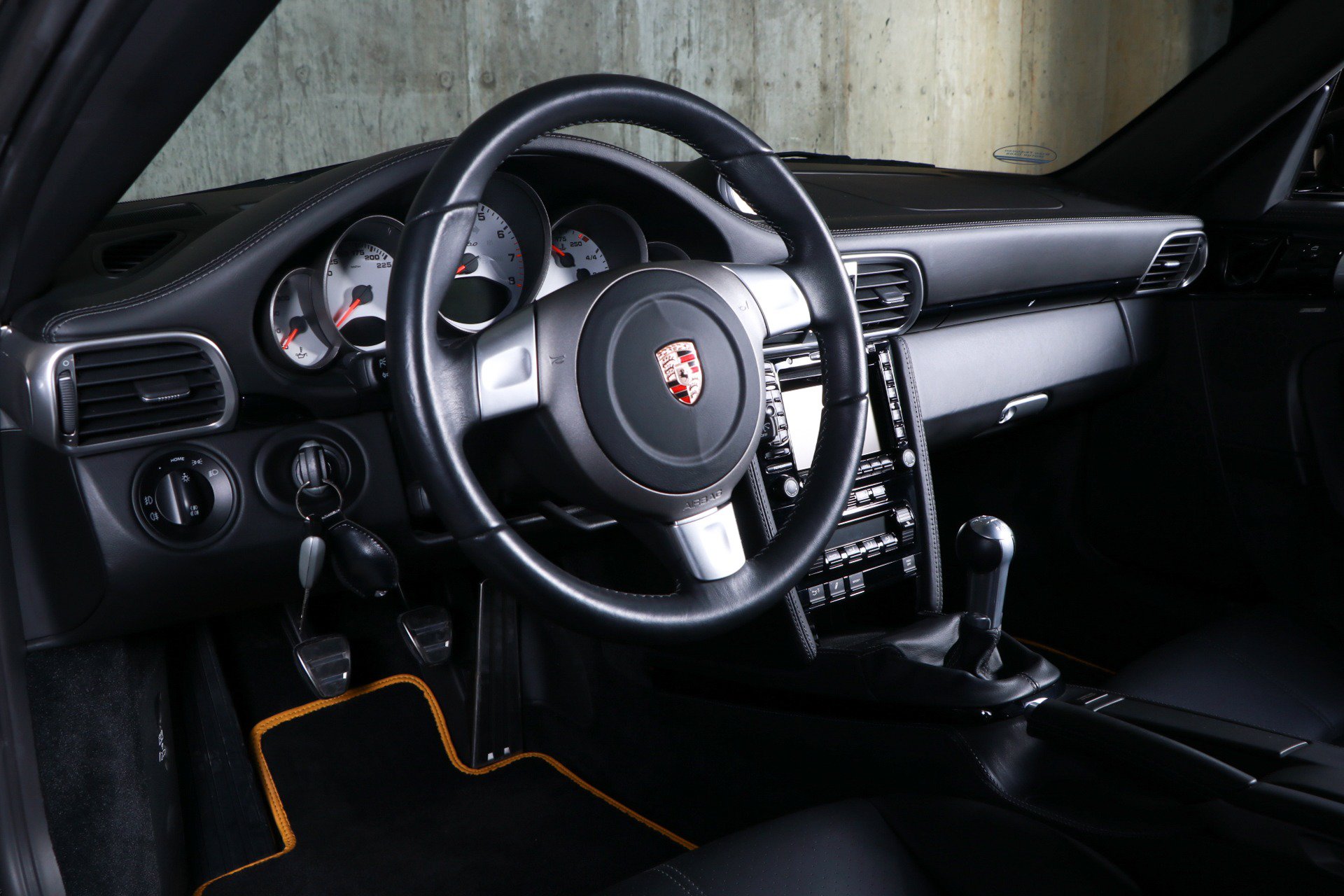 Used 2008 Porsche 911 Turbo AWD/4WD image 17