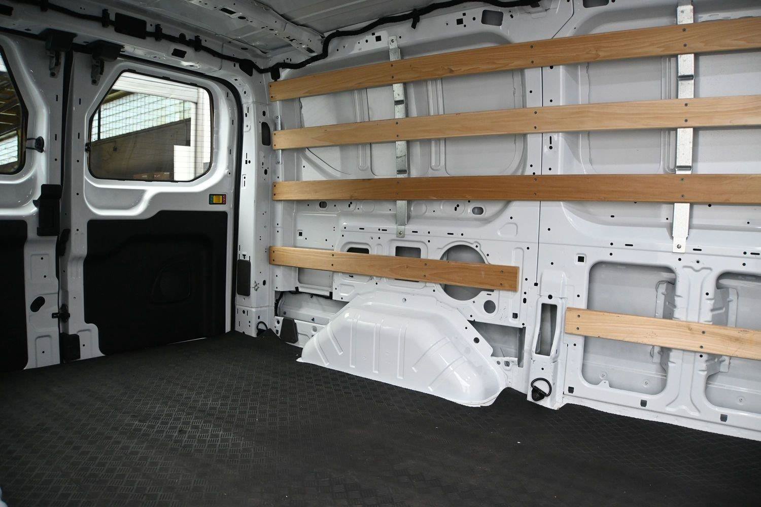 Used 2025 Ford Transit 250 Low Roof w/ Exterior Upgrade Package RWD image 24