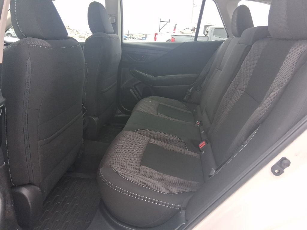 Used 2023 Subaru Outback 2.5i image 16