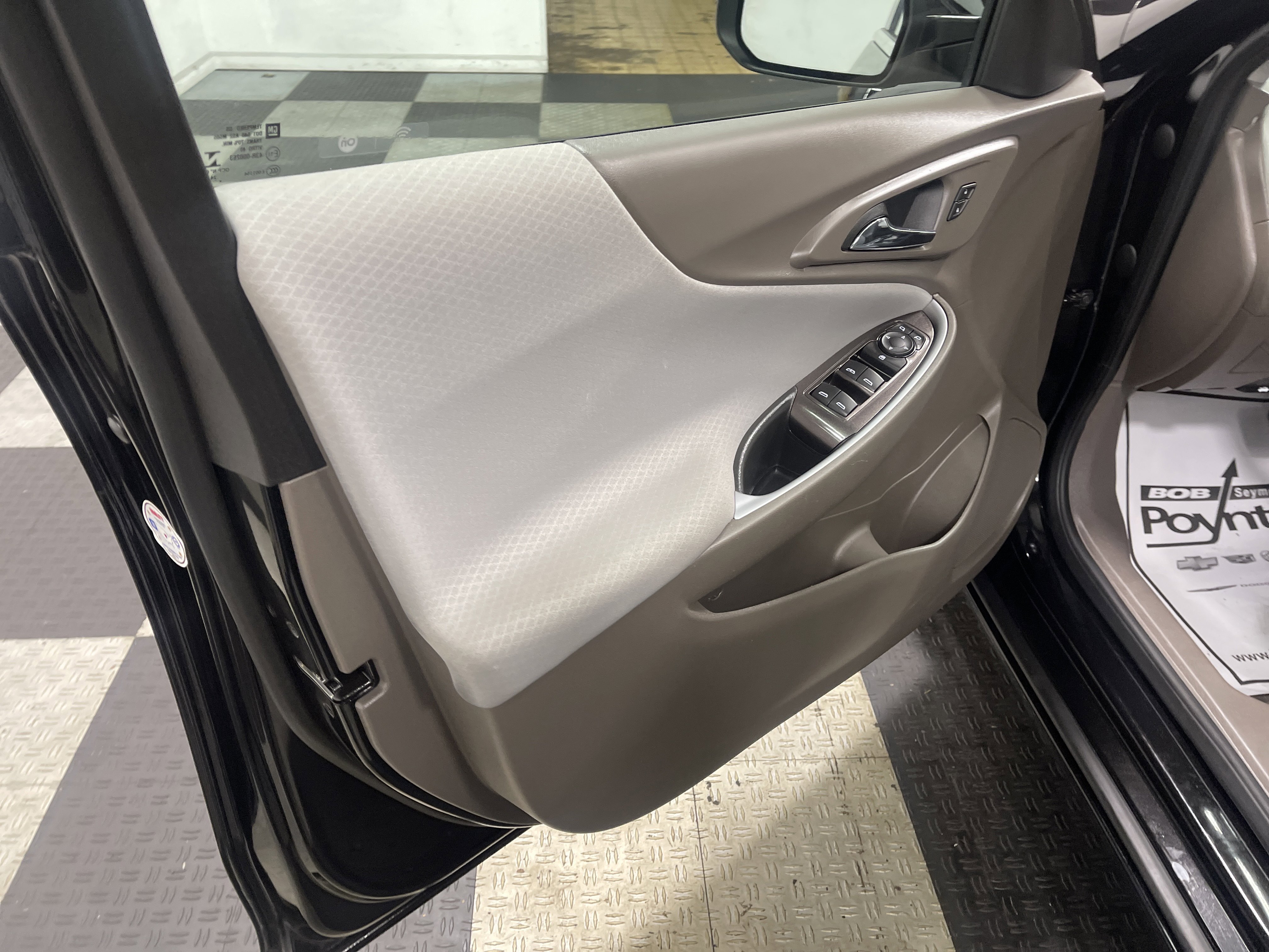 Used 2025 Chevrolet Malibu LT image 10