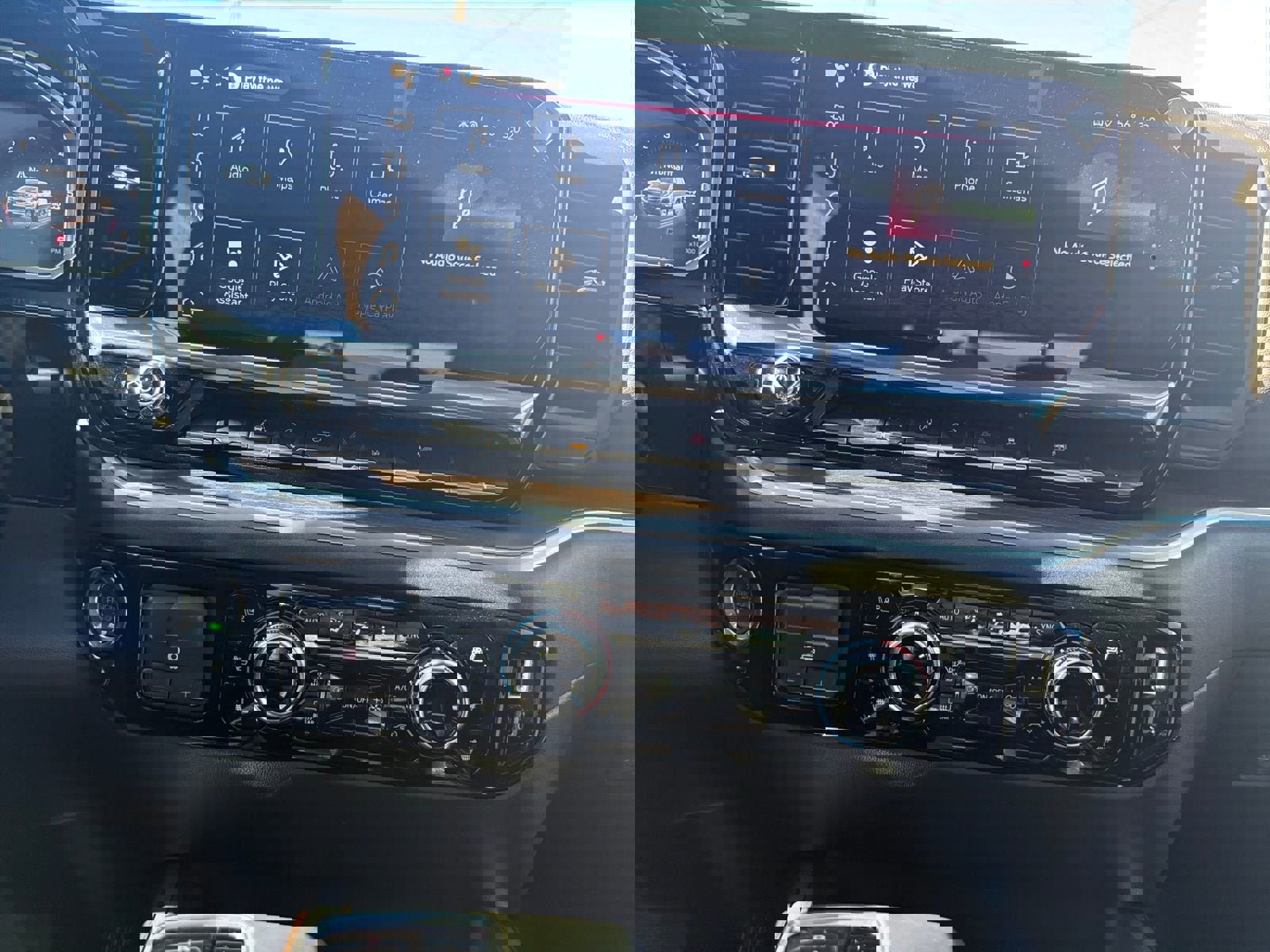 New 2026 GMC Sierra 1500 SLT w/ SLT Premium Package image 29