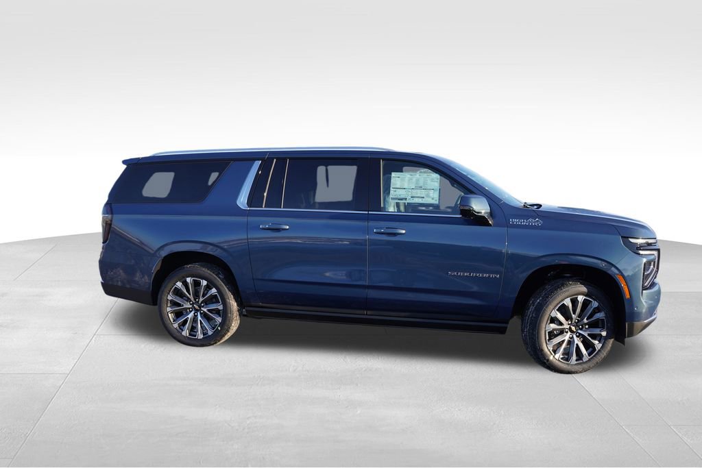 New 2026 Chevrolet Suburban High Country image 2