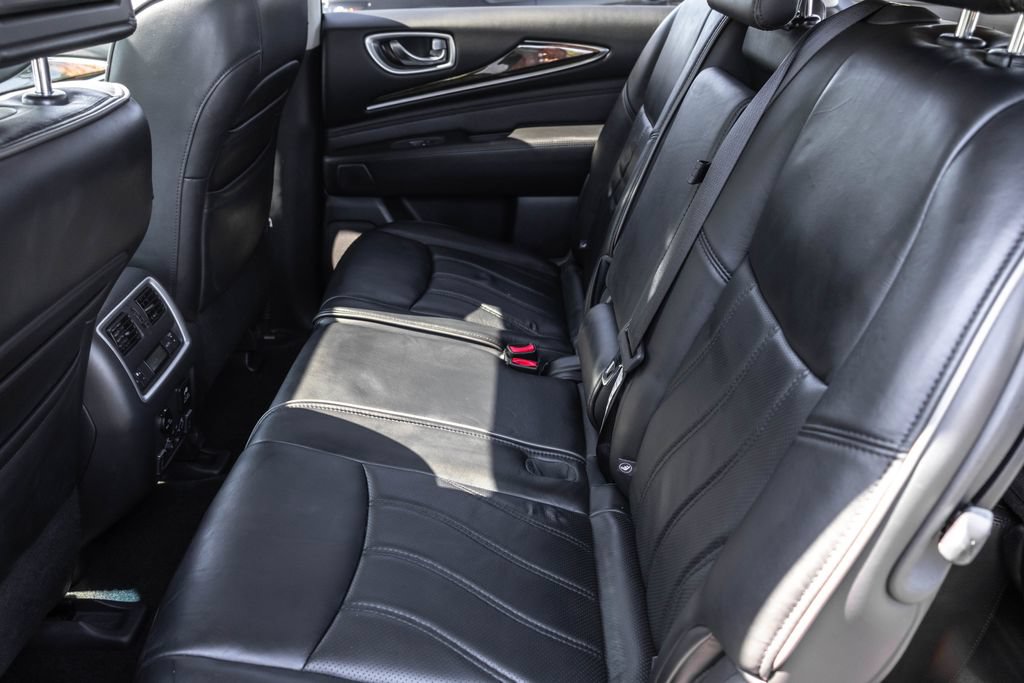 Used 2015 INFINITI QX60 Luxe w/ Deluxe Touring Package AWD/4WD image 32