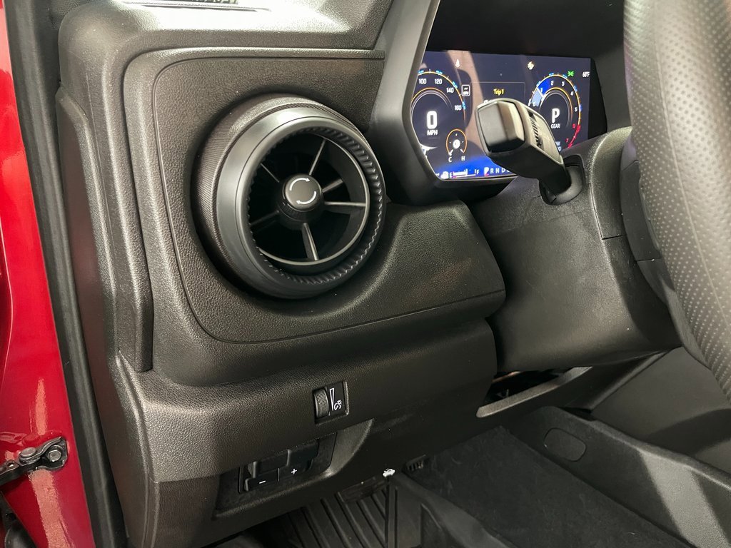 Certified 2024 Chevrolet Colorado Trail Boss w/ Advanced Trailering Package image 28