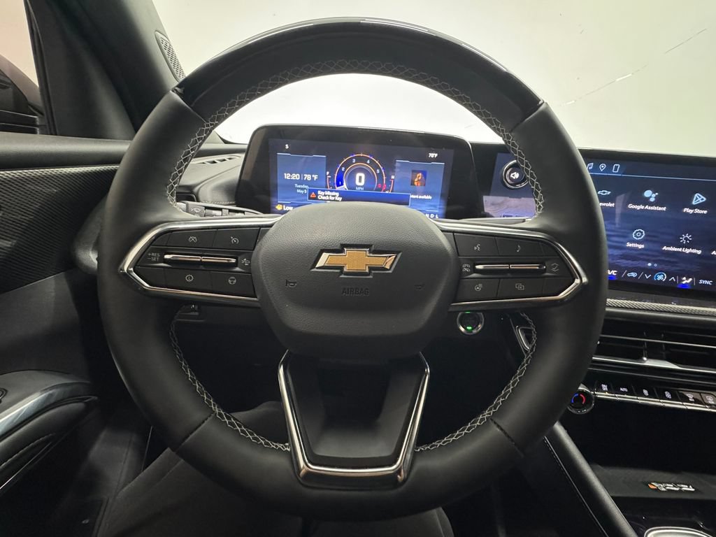 Used 2026 Chevrolet Traverse High Country w/ LPO, Floor Liner Package FWD image 21