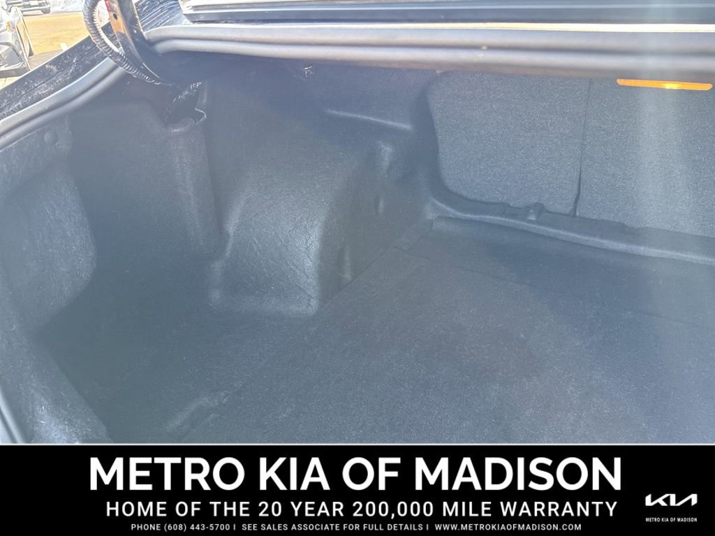 Used 2023 Chevrolet Malibu LT image 30