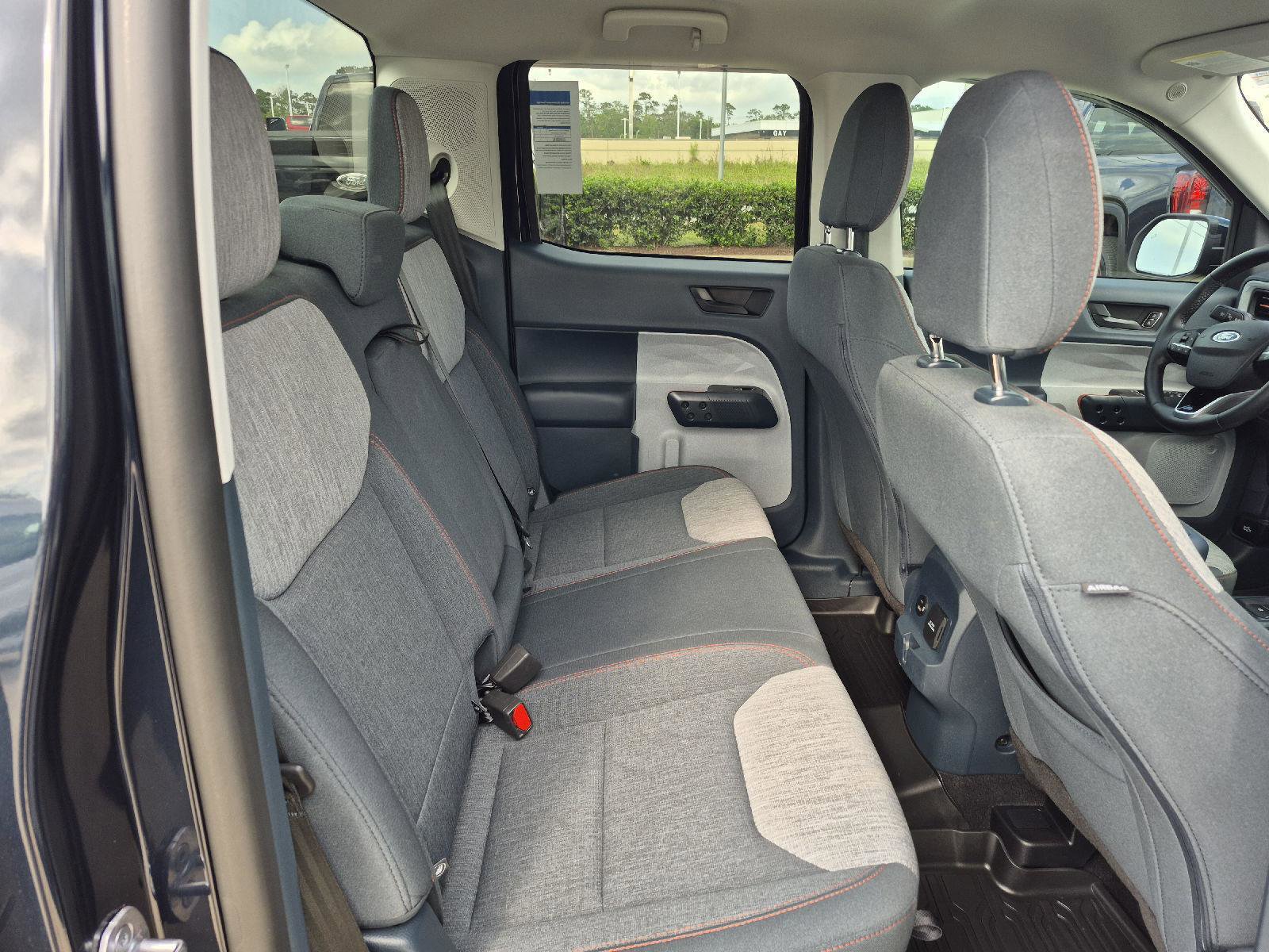 Certified 2023 Ford Maverick XLT w/ XLT Luxury Package image 11