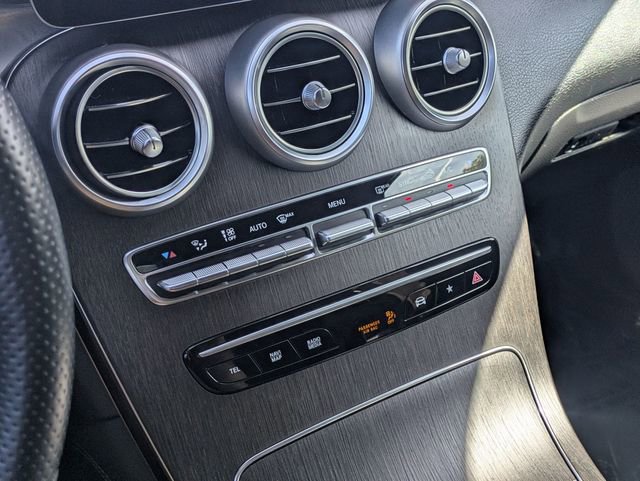 Used 2020 Mercedes-Benz GLC 300 4MATIC image 23