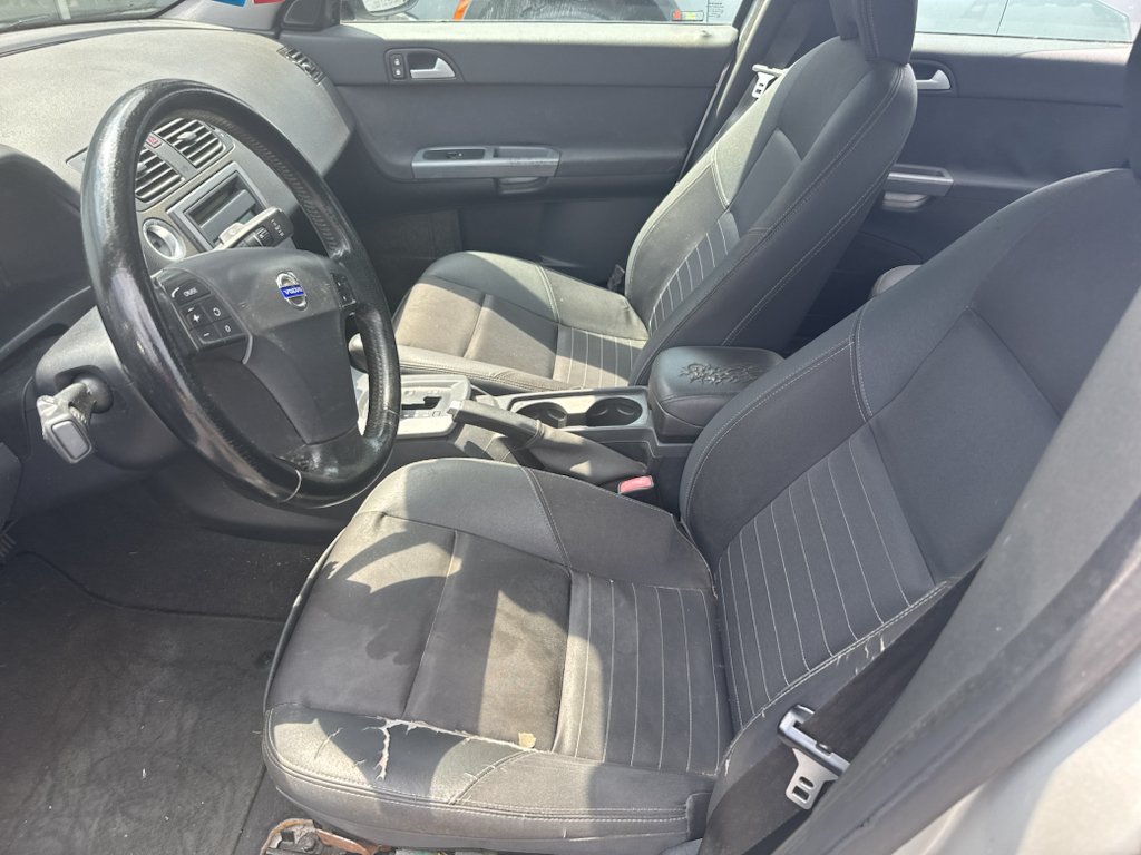 Used 2007 Volvo S40 2.4i FWD image 6