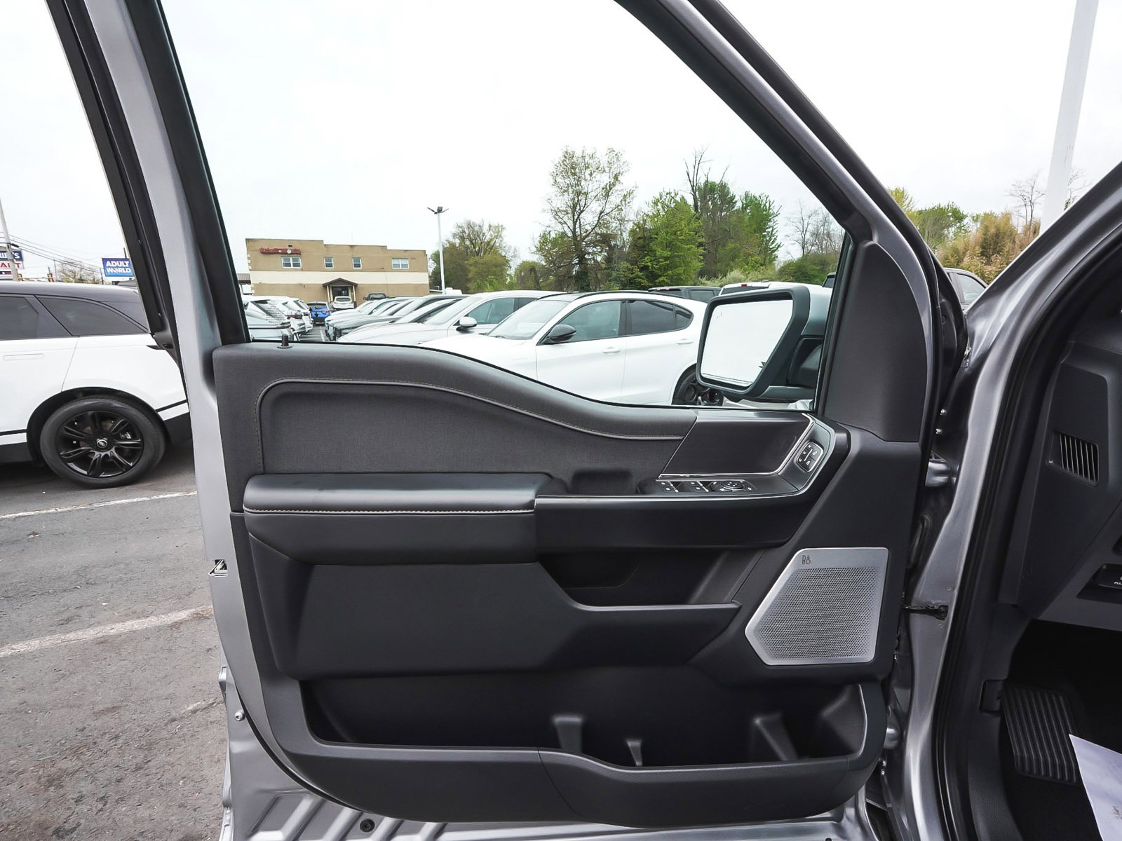 Used 2023 Ford F150 Raptor AWD/4WD image 10
