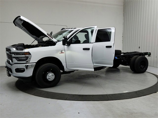 New 2026 RAM 3500 Tradesman w/ Chrome Appearance Group A image 11