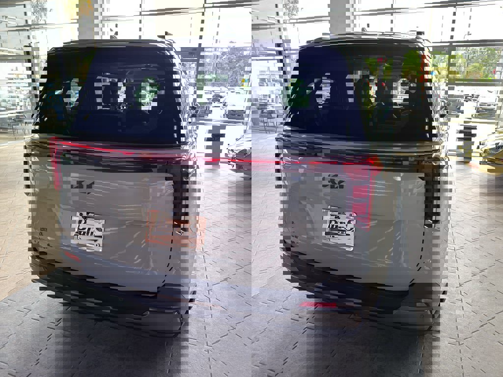 New 2026 Kia Carnival SX w/ SX Dark Edition Package image 5