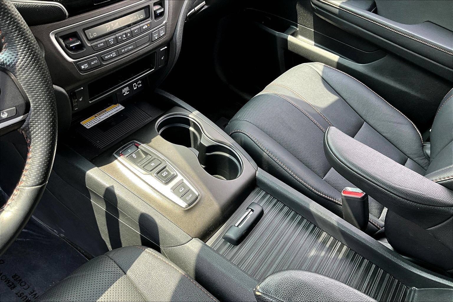 Used 2022 Honda Passport TrailSport image 18